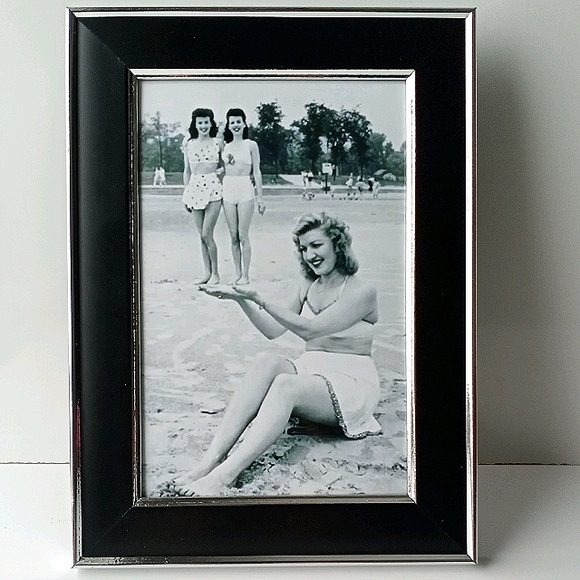 Vintage Beach Girls Women Retro Oddity Home Home Declf Shabby Chic Sea Oceab Art - Picture 2 of 9